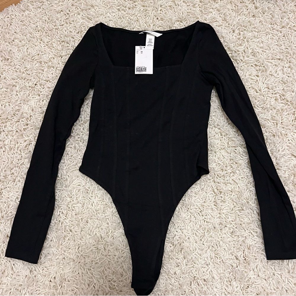 H&M Black Square Neck Long Sleeve Bodysuit
